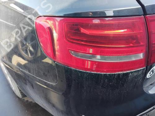 Piloto trasero izquierdo AUDI A4 B8 Avant (8K5) 2.0 TDI (136 hp) 28383851