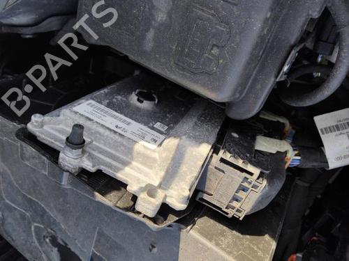 Calculateur moteur (ecu) PEUGEOT 208 I (CA_, CC_) 1.2 PureTech 82 (82 hp) 29053869