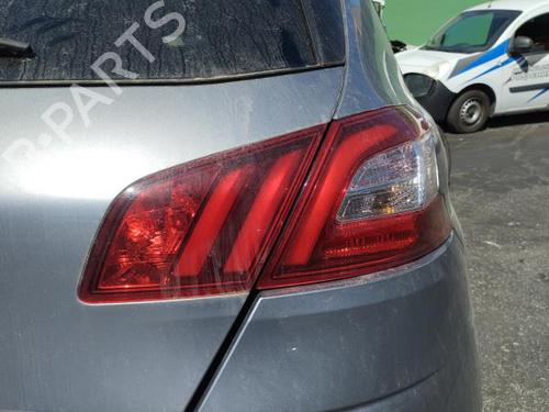 Used Right tailgate light PEUGEOT 308 II (LB_, LP_, LW_, LH_, L3_) 1.6 HDi 100 (99 hp) 28133439
