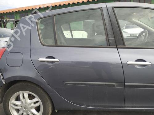 Used Right rear door RENAULT CLIO III (BR0/1, CR0/1) 1.2 16V (BR02, BR0J, BR11, CR02, CR0J, CR11) (75 hp) 29825650