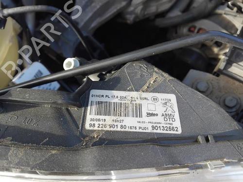 Right headlight PEUGEOT 208 I (CA_, CC_) 1.2 PureTech 82 | BP29065226C29 