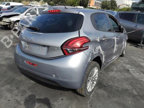 Used Parts PEUGEOT 208 I (CA_, CC_) 1.2 PureTech 82 (82 hp) 3396490