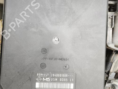 Used Fuse box RENAULT MEGANE III Grandtour (KZ0/1) 1.5 dCi (KZ09, KZ0D, KZ1G, KZ29, KZ14, KZ1W, KZ10, KZ1F,... (110 hp) 29878070