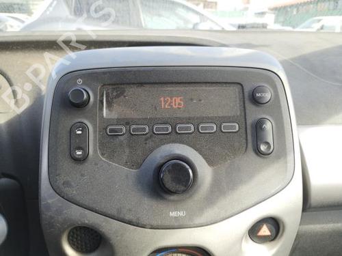Used Radio PEUGEOT 108 1.0 VTi (69 hp) 29888452