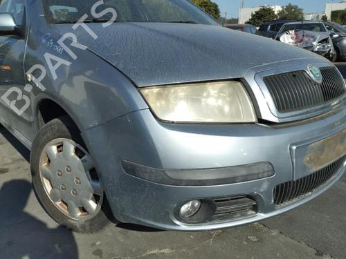Faro destro SKODA FABIA I (6Y2) 1.2 (64 hp) 29591643