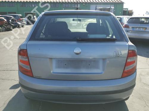 Paraurti posteriore SKODA FABIA I (6Y2) 1.2 (64 hp) 29591645