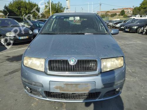 Paraurti anteriore SKODA FABIA I (6Y2) 1.2 (64 hp) 29591646