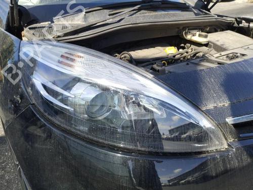 Right headlight RENAULT GRAND SCÉNIC III (JZ0/1_) 1.6 dCi (JZ00, JZ12) 89906794