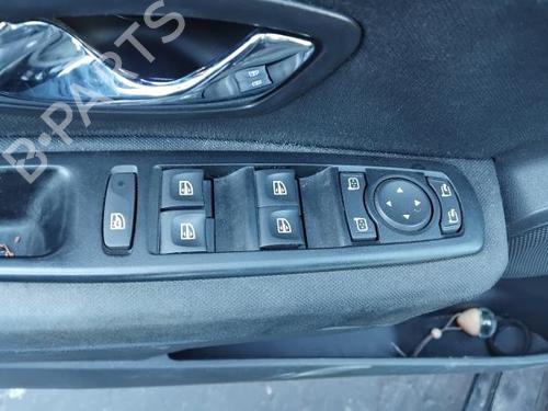 Left mirror RENAULT MEGANE III Grandtour (KZ0/1) 1.5 dCi (KZ1M, KZ1W, KZ0R) | BP29220746C26 