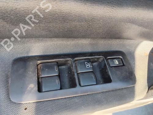 Used Left front window switch NISSAN QASHQAI I (J10, NJ10) 1.5 dCi (106 hp) 29338625