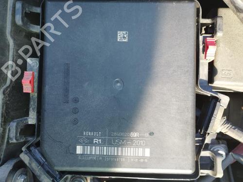 Used Fuse box RENAULT MEGANE III Hatchback (BZ0/1_, B3_) 1.5 dCi (BZ09, BZ0D, BZ1W, BZ29, BZ14) (110 hp) 29568997