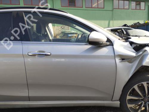 Used Right front door FIAT TIPO Hatchback (356_, 357_) 1.3 D (356HXH1A) (95 hp) 29925203