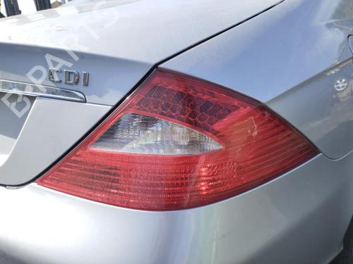 Højre baglygte MERCEDES-BENZ CLS (C219) CLS 320 CDI (219.322) (224 hp) 29926861