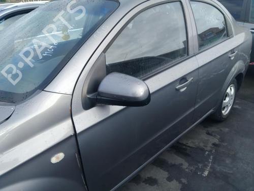 Used Left front door CHEVROLET AVEO / KALOS Saloon (T250, T255) 1.4 (94 hp) 29938807