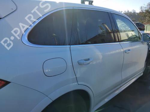 Used Right rear door PORSCHE CAYENNE (92A) 3.0 Diesel (245 hp) 30698564