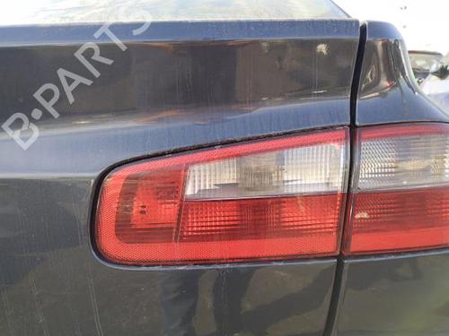 Fanale sezione interna posteriore destro RENAULT LAGUNA II (BG0/1_) 1.6 16V (BG0A, BG0L) (107 hp) 29927752