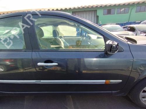 Porta anteriore destra RENAULT LAGUNA II (BG0/1_) 1.6 16V (BG0A, BG0L) (107 hp) 29927755