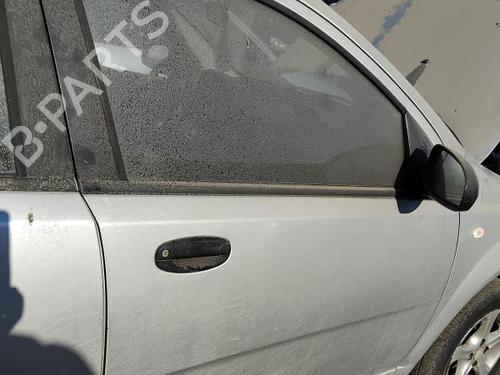 Used Right front door CHEVROLET AVEO / KALOS Hatchback (T200) 1.2 (72 hp) 29423524