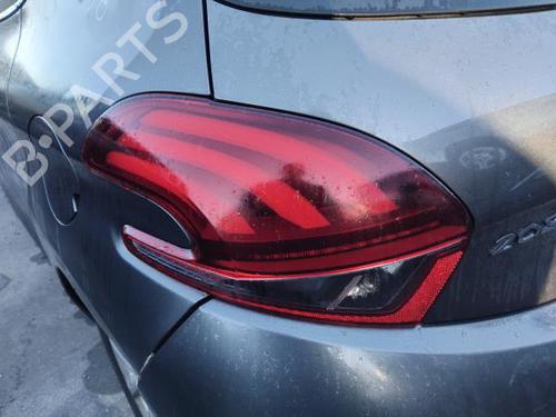Used Left taillight PEUGEOT 208 I (CA_, CC_) 1.2 PureTech 82 (82 hp) 31667423