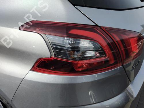 Fanale posteriore sinistro PEUGEOT 308 II (LB_, LP_, LW_, LH_, L3_) 1.5 BlueHDi 130 (131 hp) 30659282