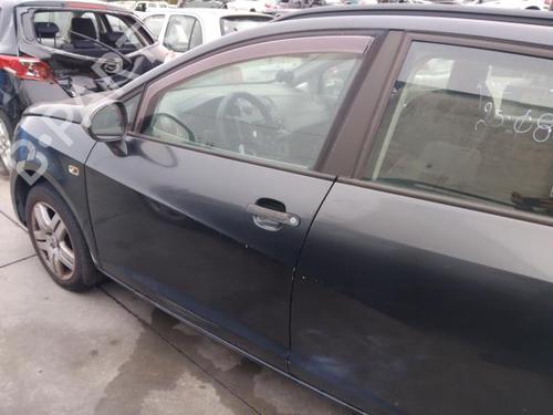 Used Left front door SEAT IBIZA IV ST (6J8, 6P8) 1.2 TDI (75 hp) 30044386