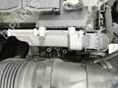 Computer motormanagement PEUGEOT 208 II (UB_, UP_, UW_, UJ_) 1.2 PureTech 100 (101 hp) 30044396