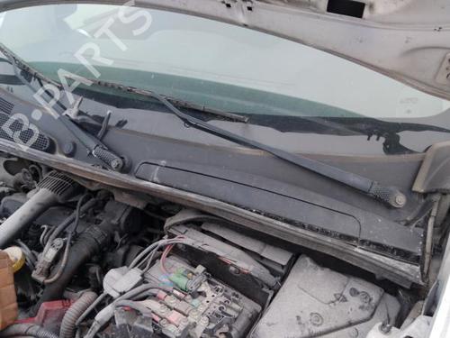 Used Front wiper motor RENAULT KANGOO Express (FW0/1_) 1.5 dCi 75 (FW07, FW10, FW04) (75 hp) 30263340