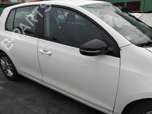 Used Right front door VW GOLF VI (5K1) 1.6 TDI (105 hp) 30275451
