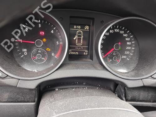 Used Instrument cluster VW GOLF VI (5K1) 1.6 TDI (105 hp) 30275454