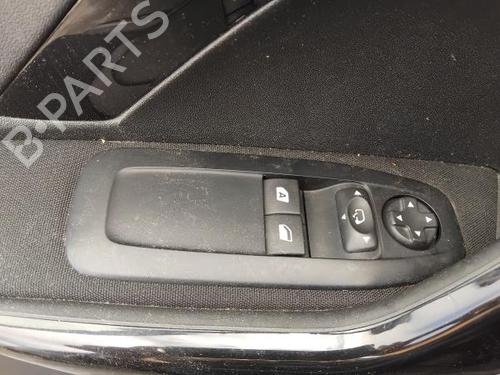 Used Left front window switch PEUGEOT 208 I (CA_, CC_) 1.2 VTI 82 (82 hp) 30275464
