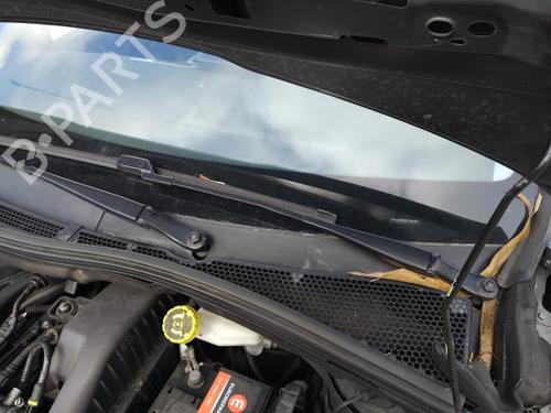 Used Front wiper motor PEUGEOT 208 I (CA_, CC_) 1.2 VTI 82 (82 hp) 30275466