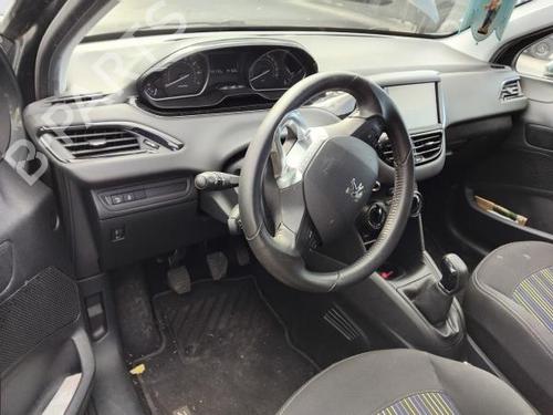 Used Airbag Kit PEUGEOT 208 I (CA_, CC_) 1.2 VTI 82 (82 hp) 30275473