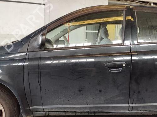 Used Left front door TOYOTA YARIS (_P1_) 1.0 (SCP10_, SCP10R) (68 hp) 30278273