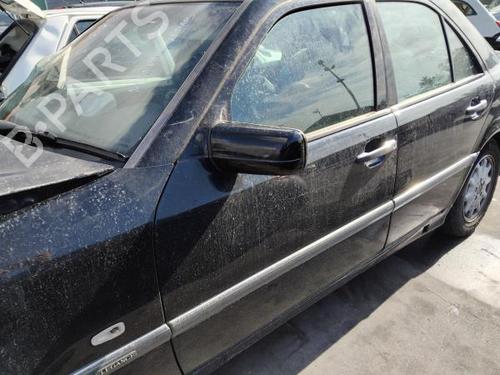 Used Left front door MERCEDES-BENZ C-CLASS (W202) C 250 Turbo-D (202.128) (150 hp) 30278284