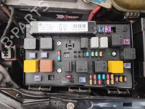 fuse-box-opel-astra-h-a04-2004-2005-2006-2007-2008-2009-2010-2011-2012-2013-2014-30288253 main image
