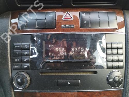 Used Radio MERCEDES-BENZ C-CLASS T-Model (S203) C 220 CDI (203.208) (150 hp) 30296232