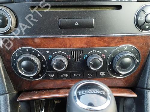 AC-Styringsenhed/Manøvreenhed MERCEDES-BENZ C-CLASS T-Model (S203) C 220 CDI (203.208) (150 hp) 30296233