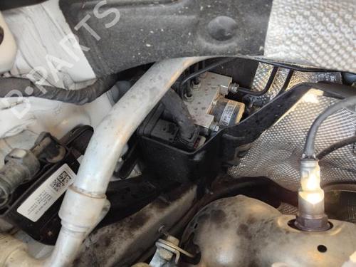 Used ABS pump VW GOLF VII (5G1, BQ1, BE1, BE2) 1.4 TSI (125 hp) 30494467