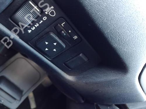 Left mirror MITSUBISHI CARISMA Saloon (DA_) 1.3 16V | BP30713454C26