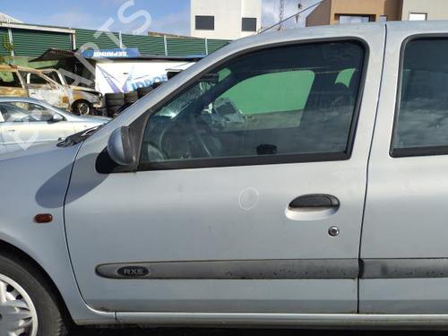 Dør venstre fortil RENAULT CLIO II (BB_, CB_) 1.2 (BB0A, BB0F, BB10, BB1K, BB28, BB2D, BB2H, CB0A,... (58 hp) 30296893