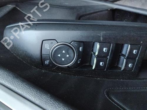 Mando elevalunas delantero izquierdo FORD FOCUS IV Turnier (HP) 1.5 EcoBlue (120 hp) 30736040
