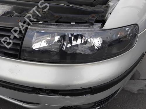 Used Left headlight SEAT TOLEDO II (1M2) 1.6 (100 hp) 30297911