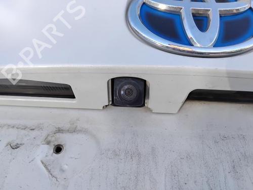 camera-toyota-c-hr-_x1_-2016-30499290 main image