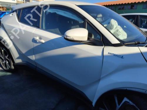 Used Right front door TOYOTA C-HR (_X1_) 1.8 Hybrid (ZYX10_, ZYX11_, ZYX10R, ZYX11R) (122 hp) 30499301