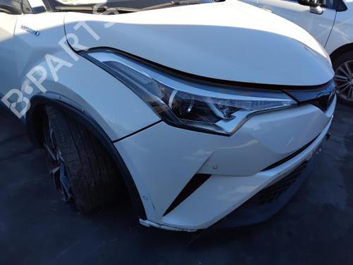 Used Full front TOYOTA C-HR (_X1_) 1.8 Hybrid (ZYX10_, ZYX11_, ZYX10R, ZYX11R) (122 hp) 30499307