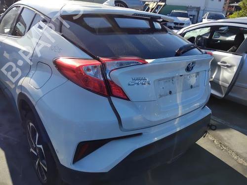 Used Full rear TOYOTA C-HR (_X1_) 1.8 Hybrid (ZYX10_, ZYX11_, ZYX10R, ZYX11R) (122 hp) 30499308