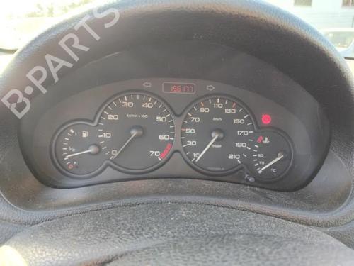 Used Instrument cluster PEUGEOT 206 Hatchback (2A/C) 1.1 i (60 hp) 30494491