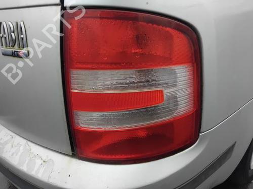 Piloto trasero derecho SKODA FABIA I Combi (6Y5) 1.2 (64 hp) 30795411