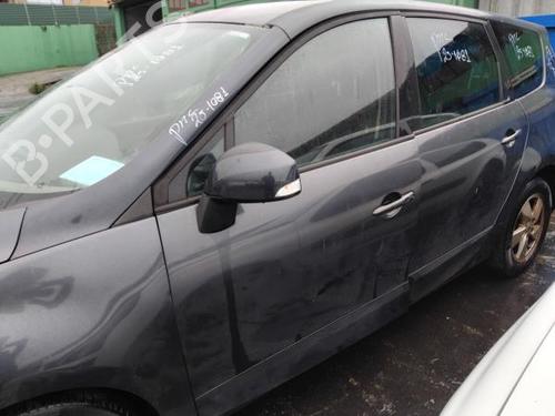 Used Left front door RENAULT GRAND SCÉNIC III (JZ0/1_) 1.5 dCi (JZ0B, JZ07) (106 hp) 30795426