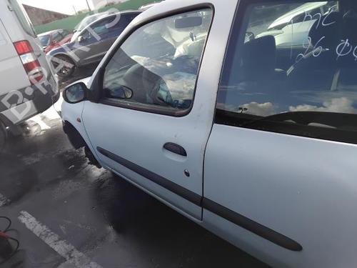 Used Left front door RENAULT CLIO II (BB_, CB_) 1.2 (BB0A, BB0F, BB10, BB1K, BB28, BB2D, BB2H, CB0A,... (58 hp) 31596225